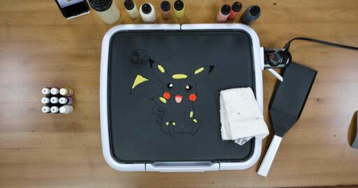 Pikachu Pancake Art step 4.3: ...and voila! Highlights done. They'll look a little like this when you finish this step. These details are subtle, but they make a difference!